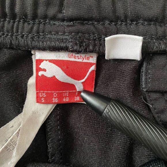 Puma sport lifestyle women S pull on athletic shorts w/ elastic waist B&W - Picture 3 of 6